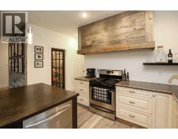 Bedroom - 201, 1236 Township Road 384, Rural Red Deer County, AB T4S1S6 Photo 10