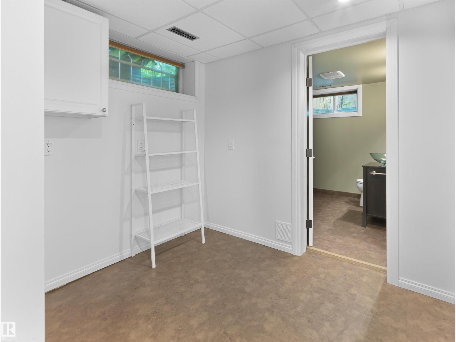 9311 75 AV NW - Image 18