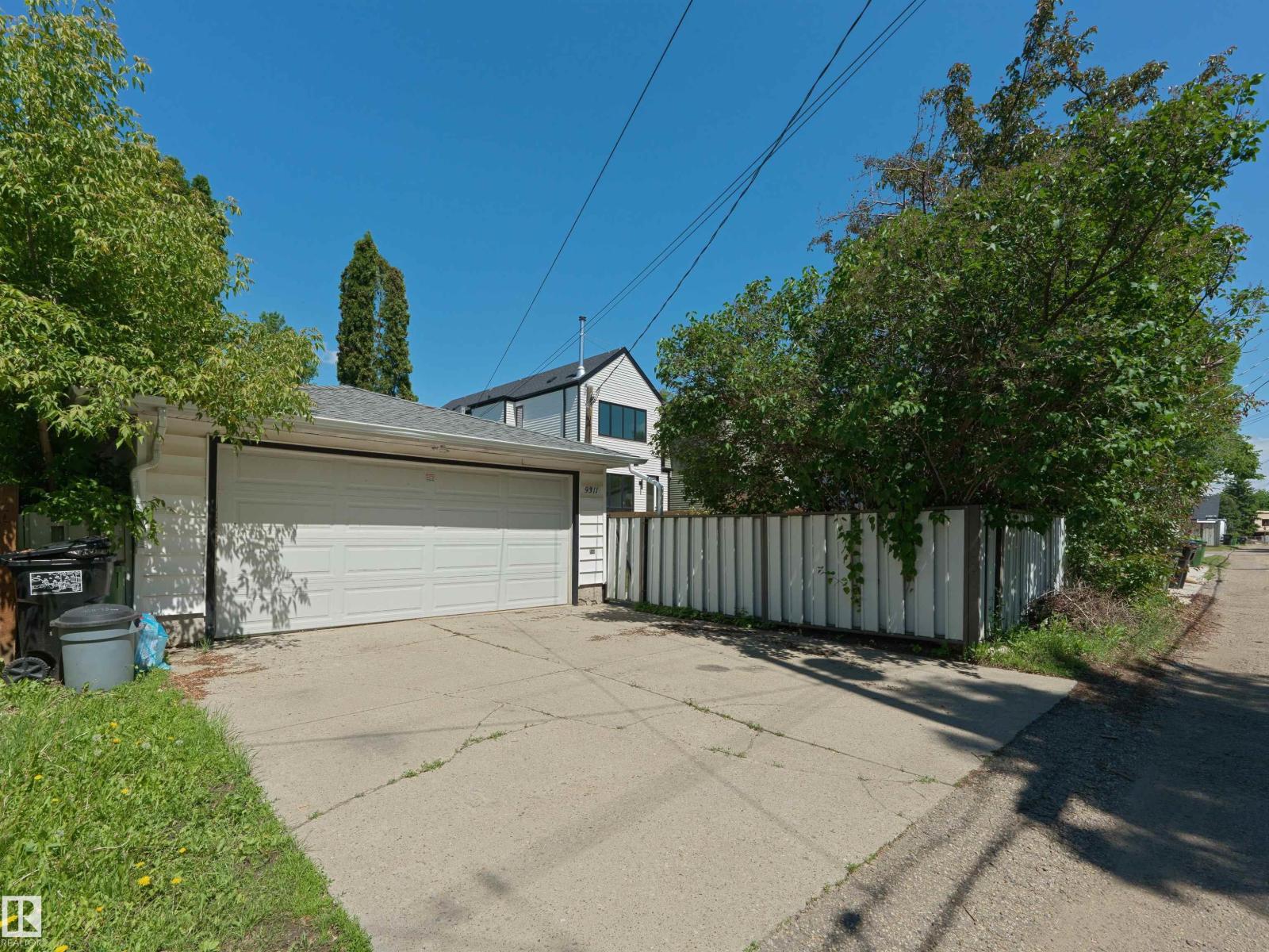 9311 75 AV NW - Image 25