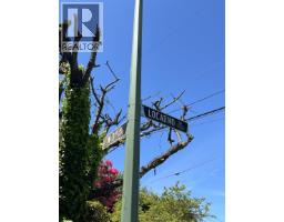 4399 Locarno Crescent, Vancouver, BC V6R1G2 Photo 39