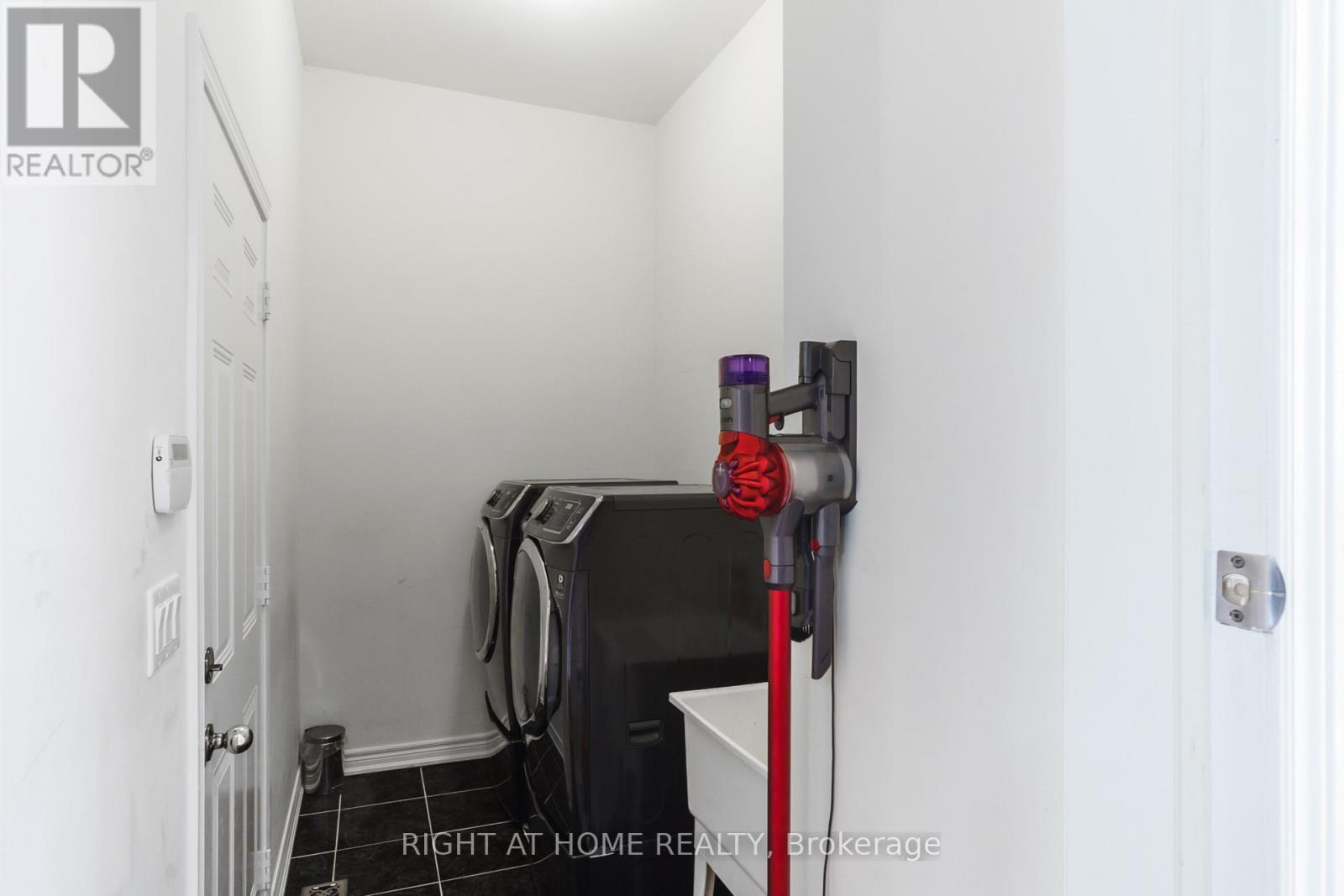 139 BELLINI AVENUE - 10