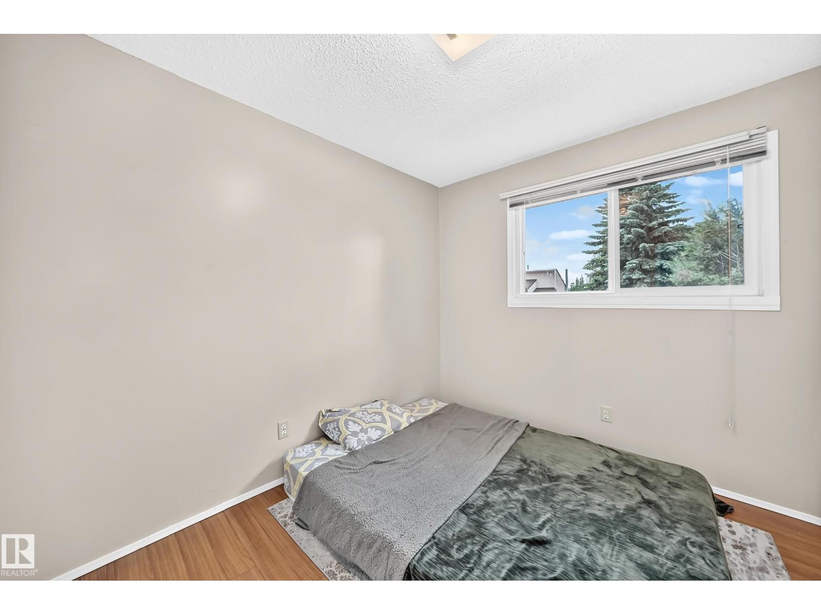 31 HUGHES RD NW - 19