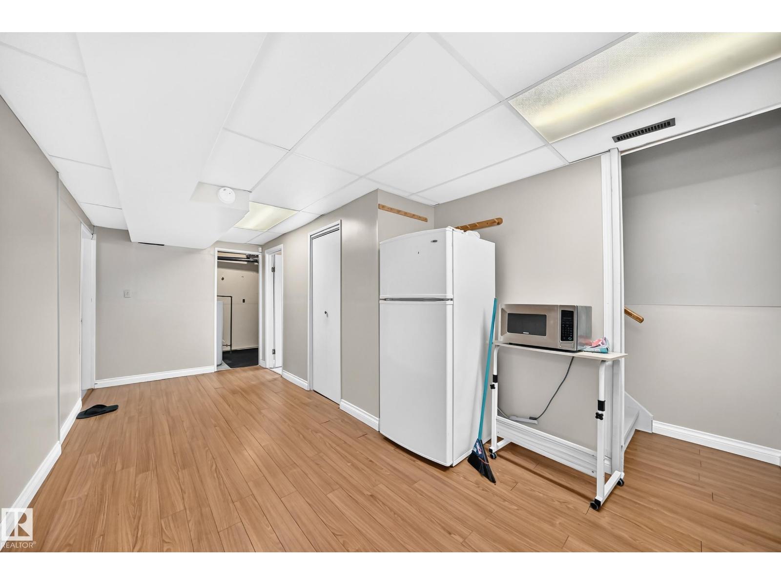 31 HUGHES RD NW - 35