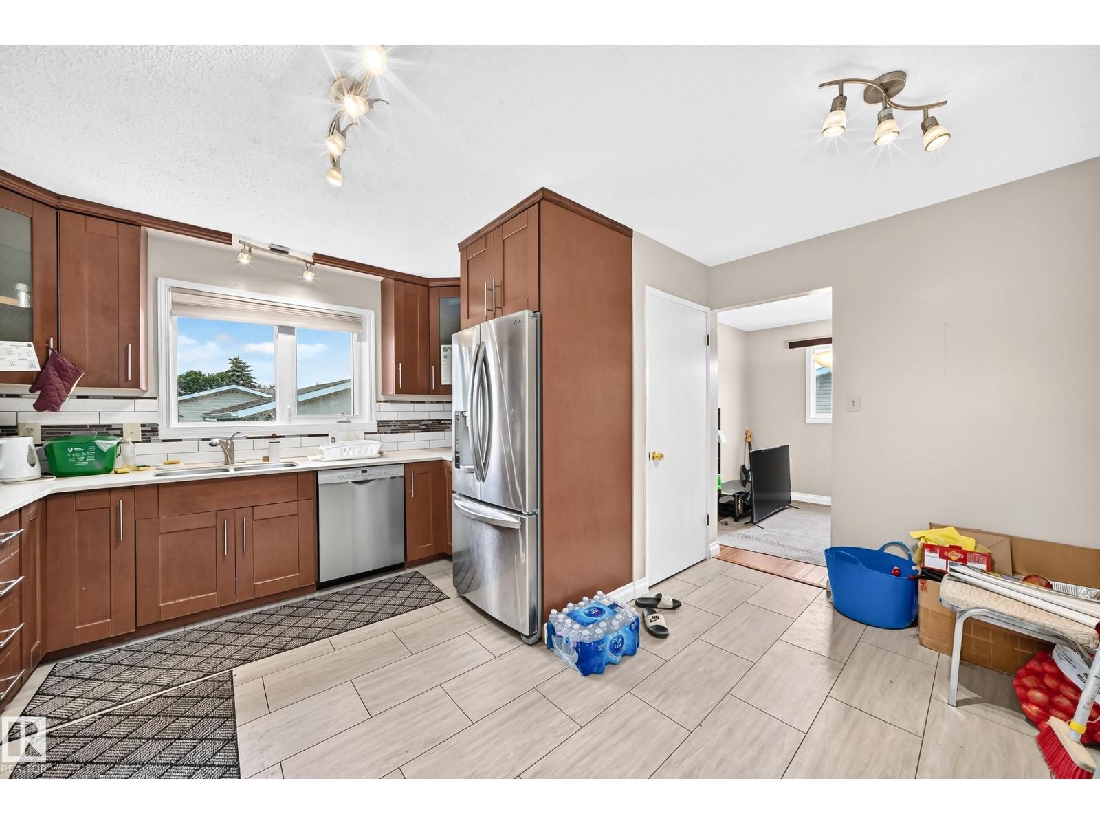 31 HUGHES RD NW - Image 6