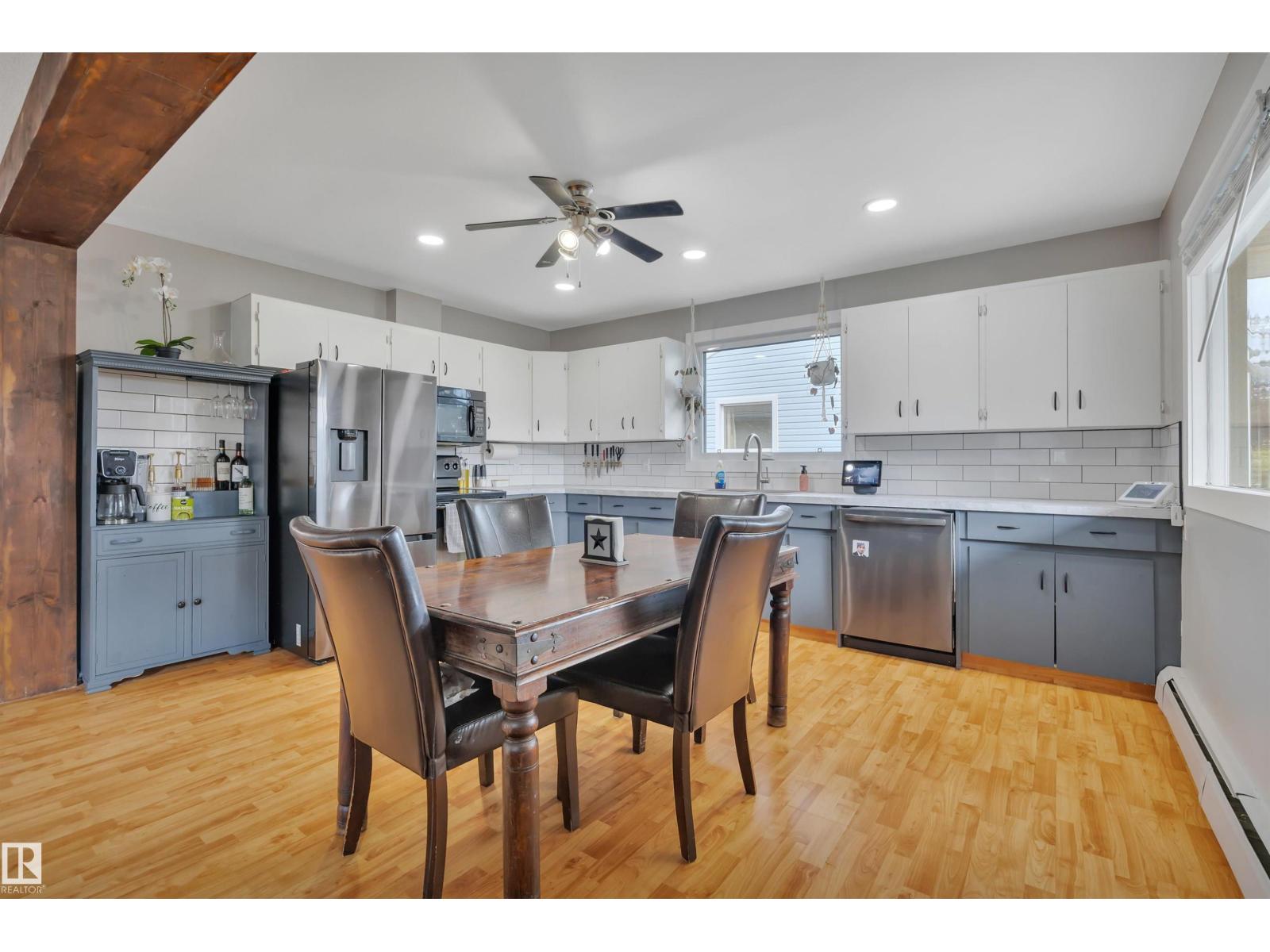 5116 47 AV - Image 13