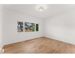 10825 93 St Nw, Edmonton, AB T5H1Y7 Photo 11