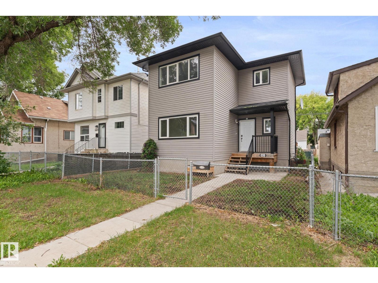 10825 93 ST NW - 1