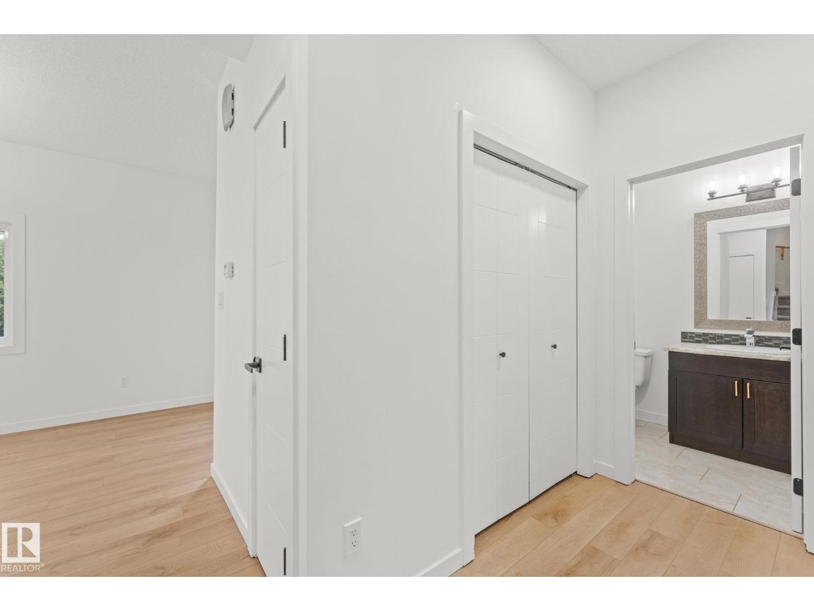 10825 93 ST NW - Image 15
