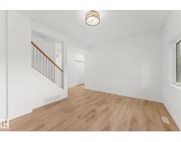 10825 93 St Nw, Edmonton, AB T5H1Y7 Photo 13