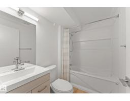 10825 93 St Nw, Edmonton, AB T5H1Y7 Photo 40