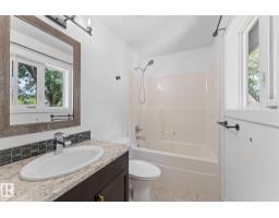 10825 93 St Nw, Edmonton, AB T5H1Y7 Photo 29