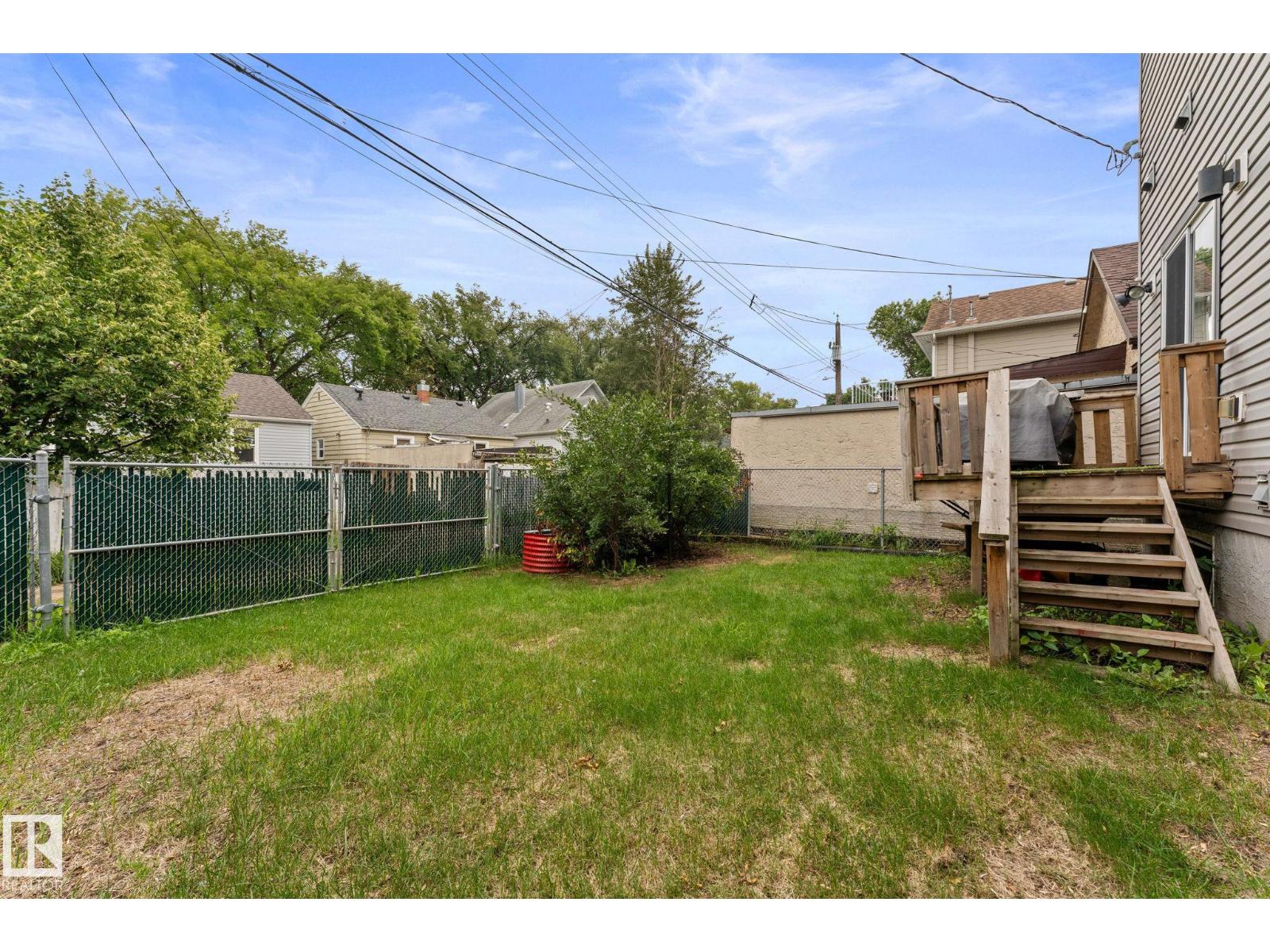 10825 93 ST NW - Image 47