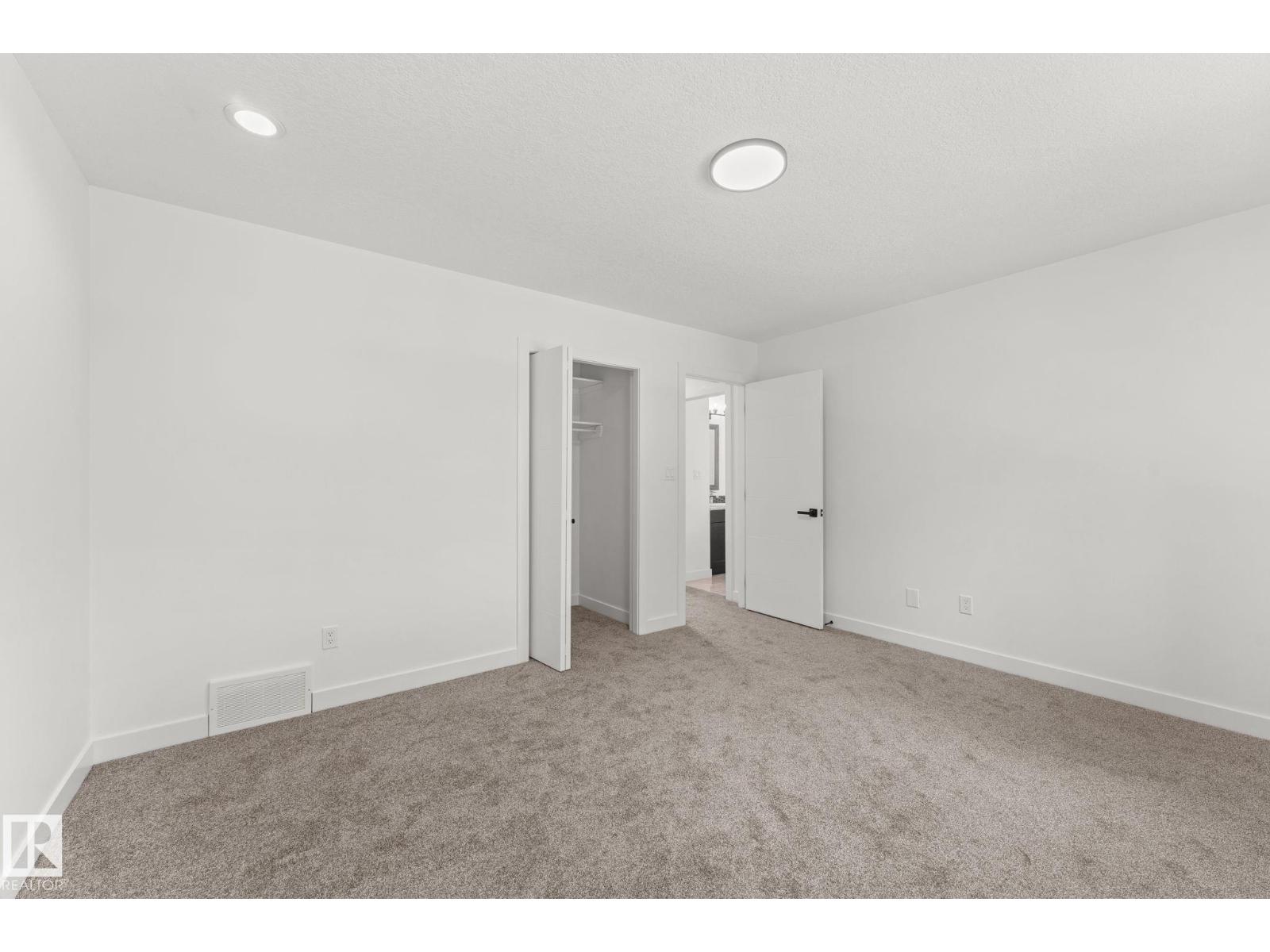 10825 93 ST NW - Image 34