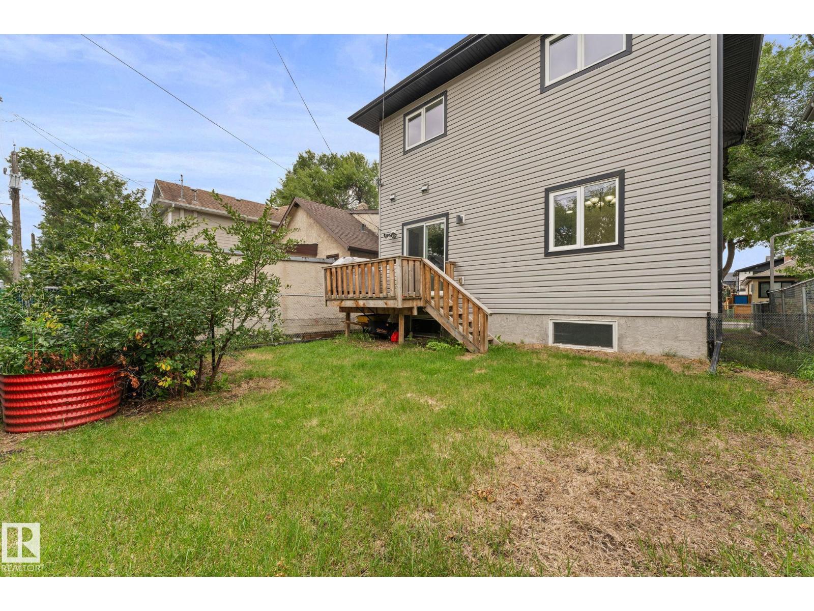 10825 93 ST NW - Image 48