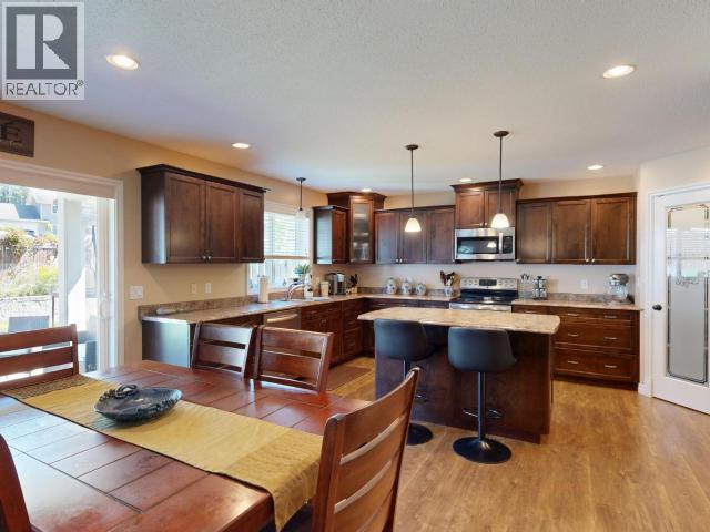 4106 BOWNESS AVE - 3