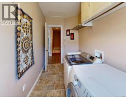 4106 Bowness Ave, Powell River, BC V8A5V6 Photo 37