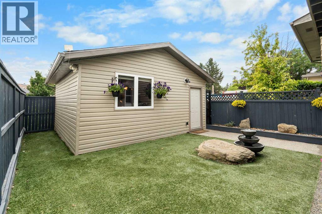 8424 Berkley Road NW - Image 30
