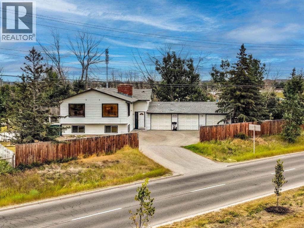 5020 80 Avenue NE - 2