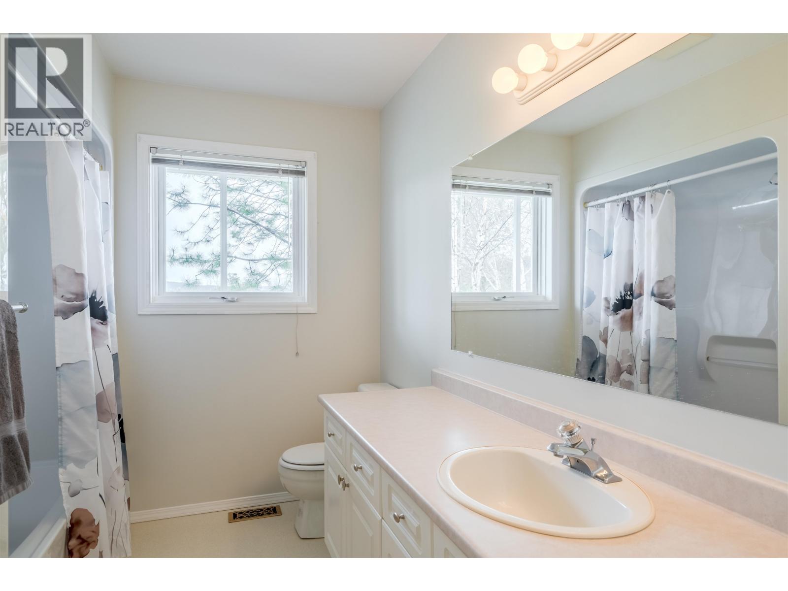 3895 LAKE CREST ROAD - Image 15