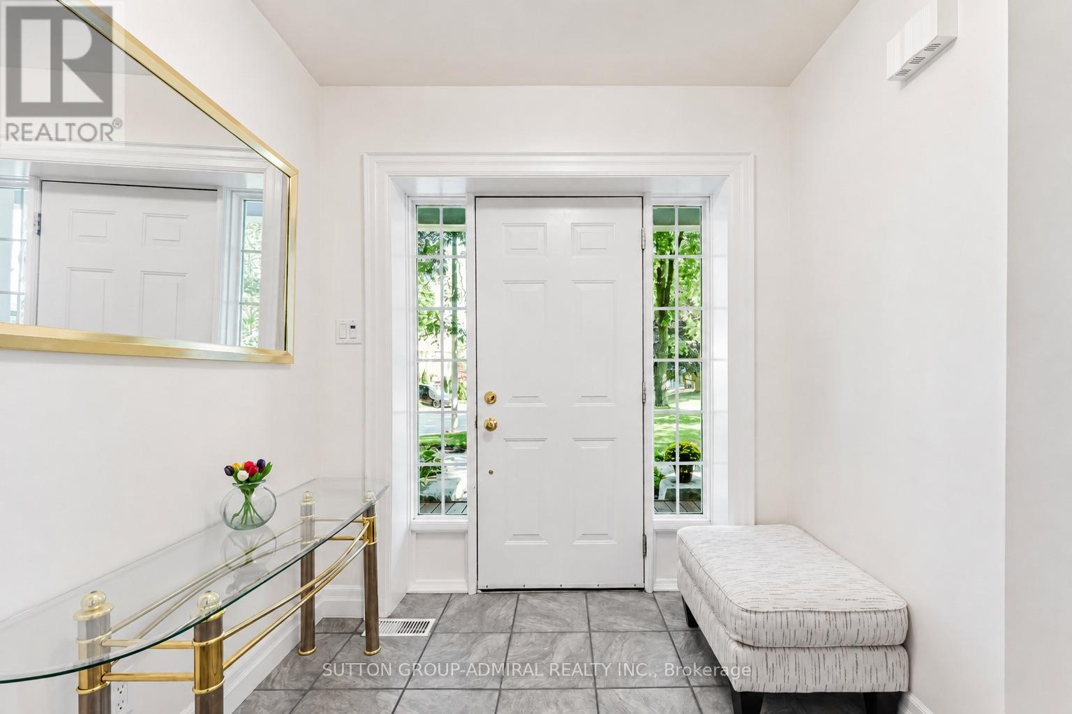 54 STARLIGHT CRESCENT - 6