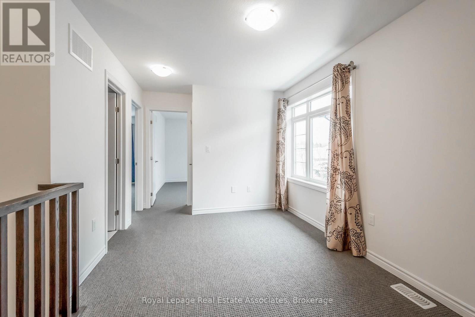 3981 CROWN STREET - 18