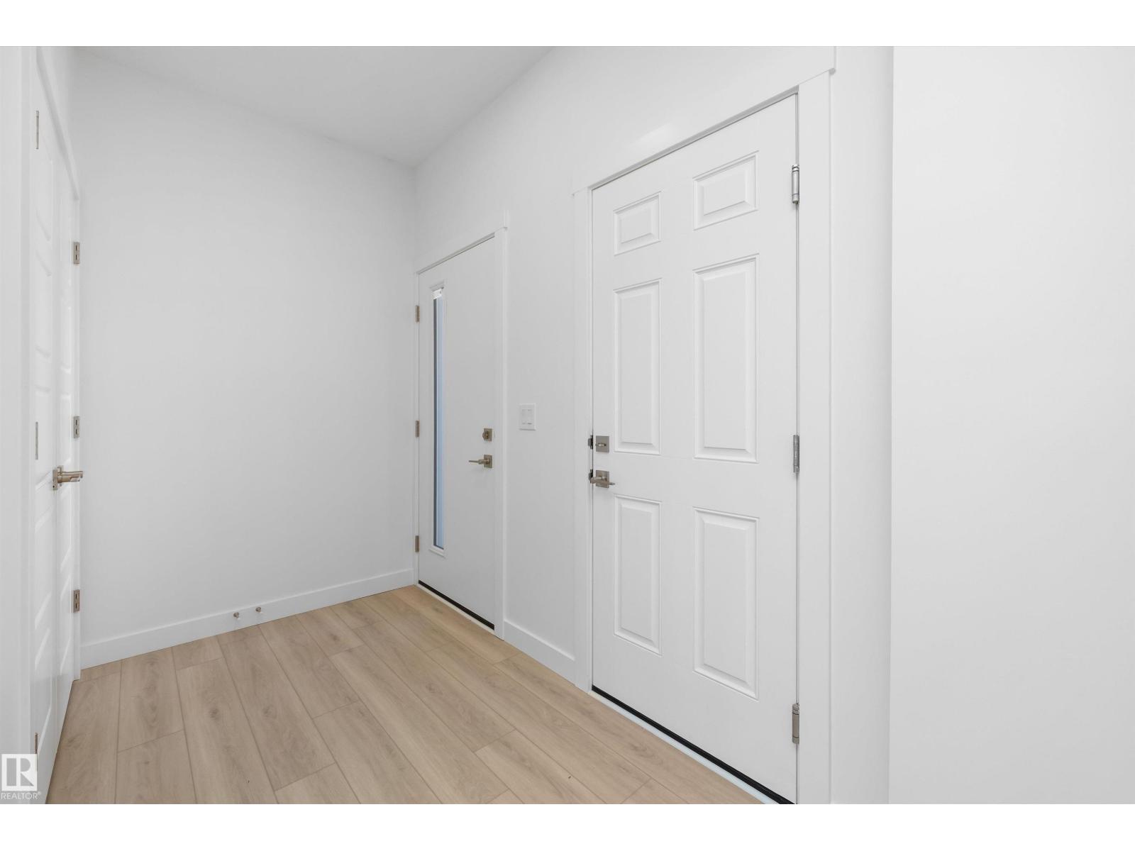 18923 28 AV NW - 2