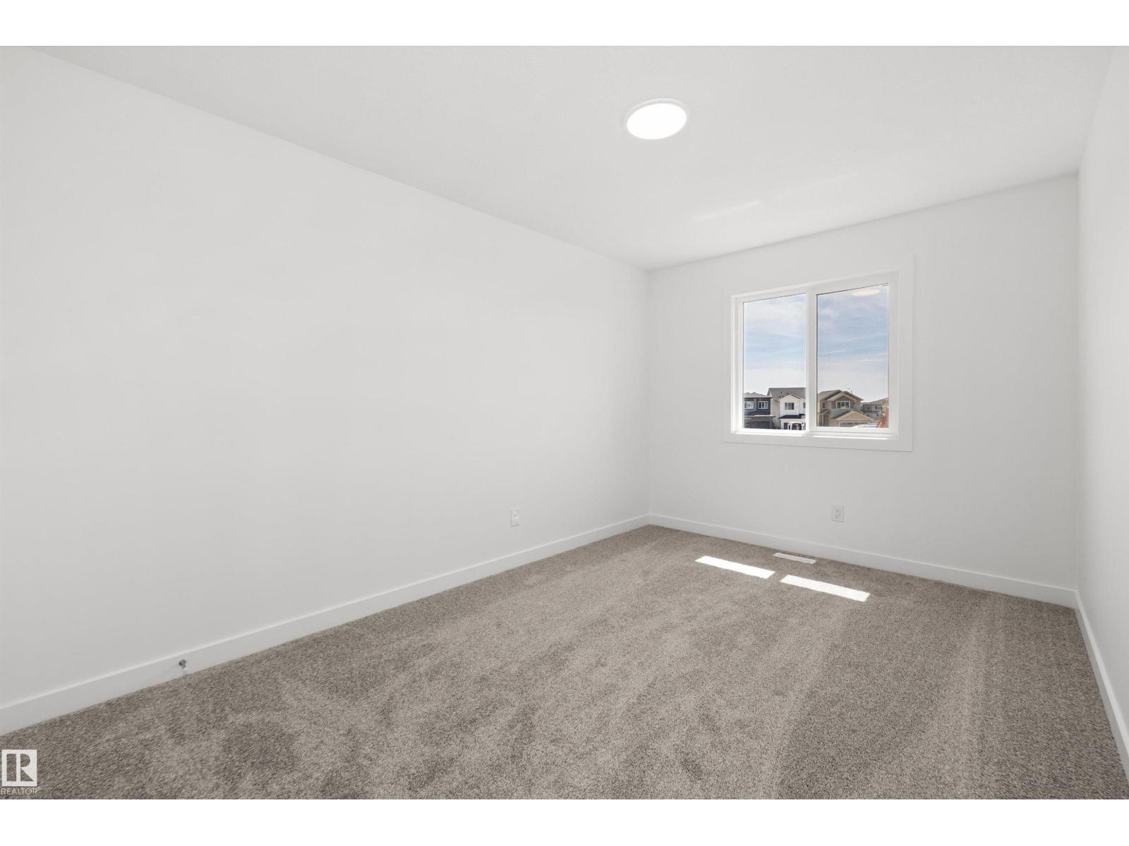 18923 28 AV NW - 26