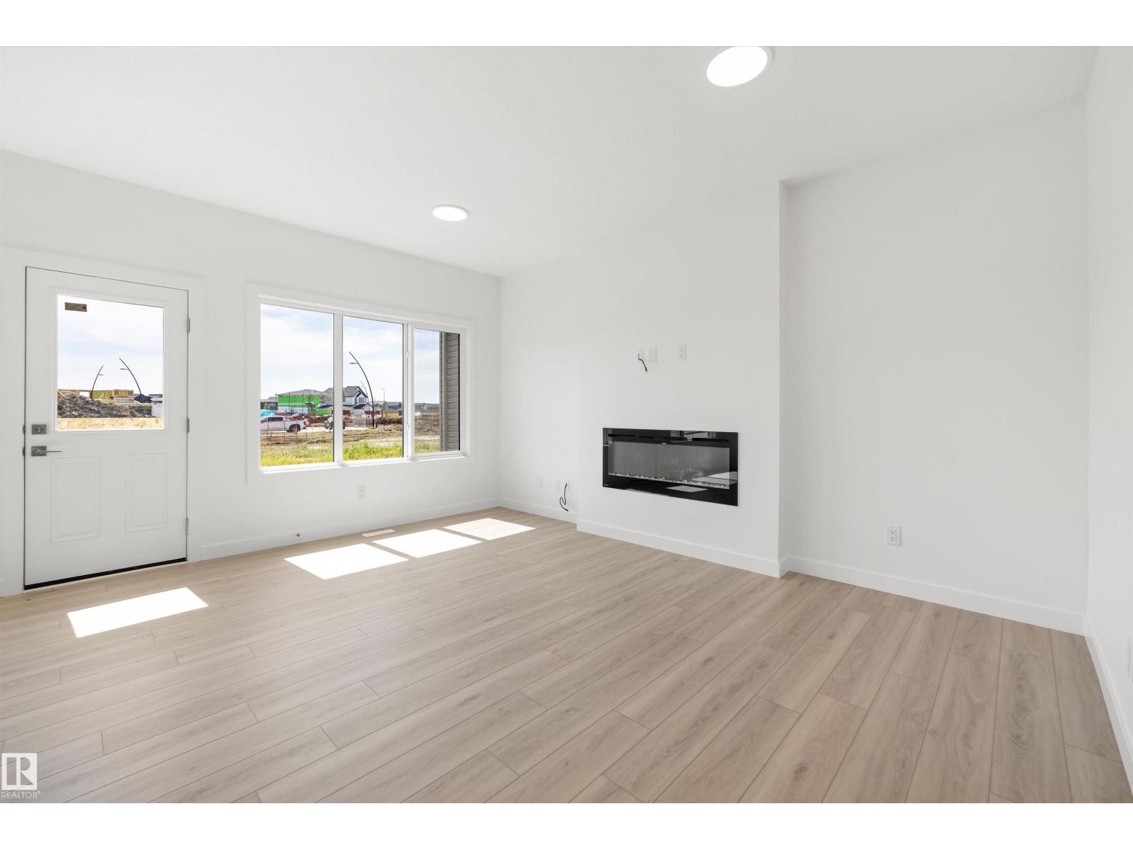 18923 28 AV NW - Image 6