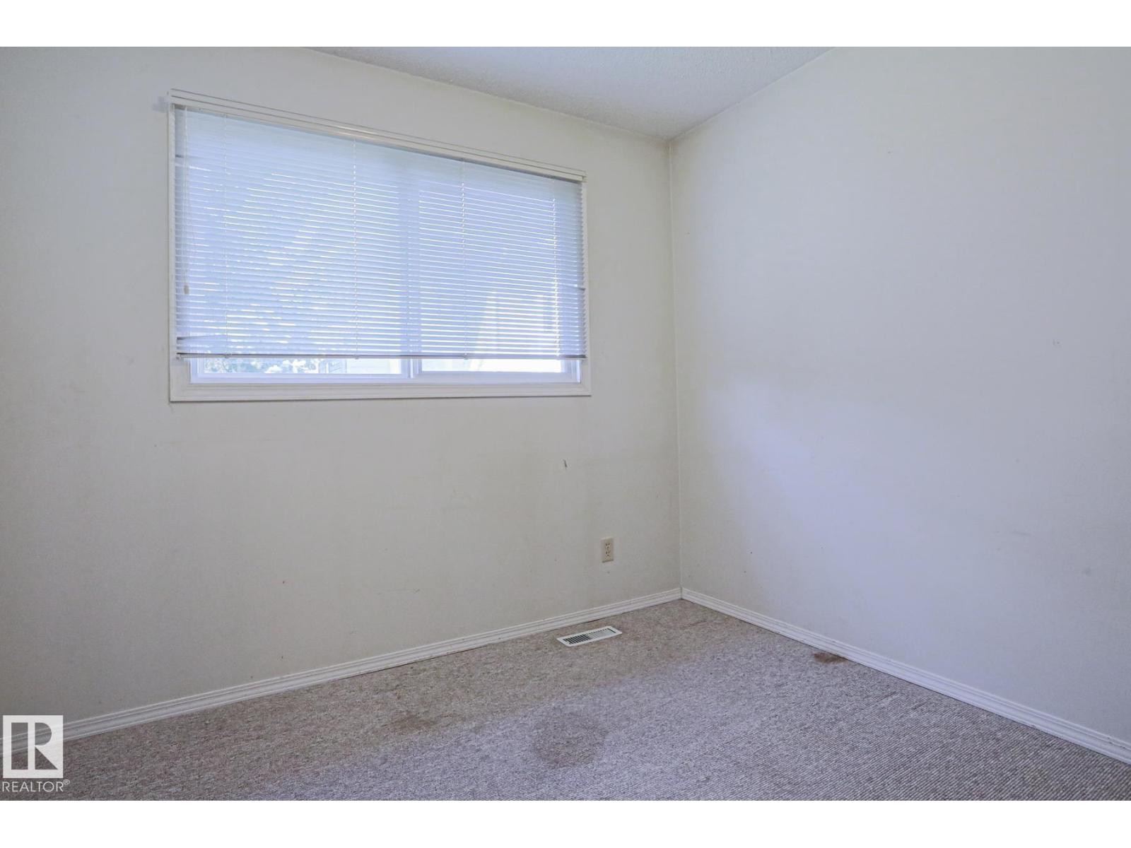 #45 1651 46 ST NW - Image 18