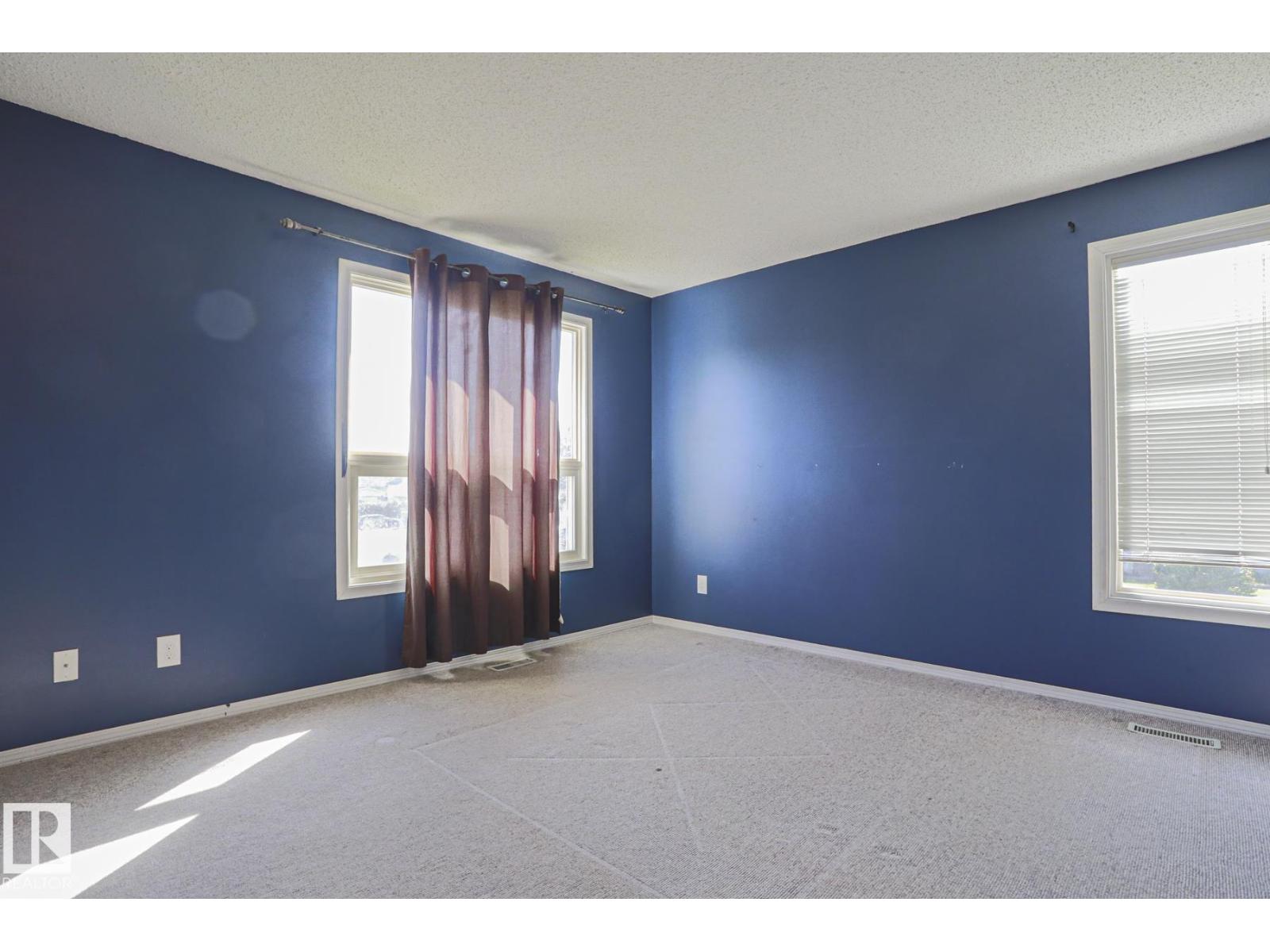 #45 1651 46 ST NW - 35