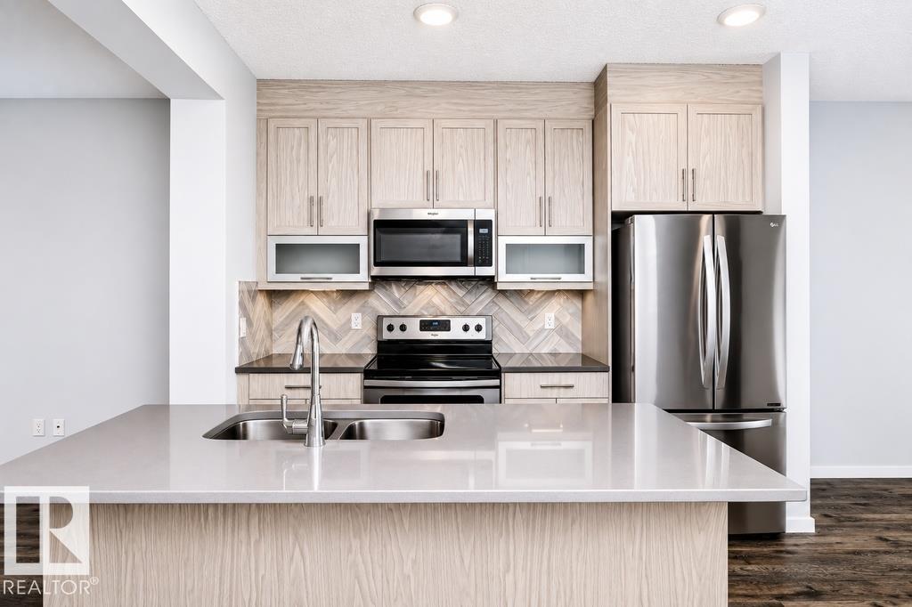 #6 215 SADDLEBACK RD NW - 12