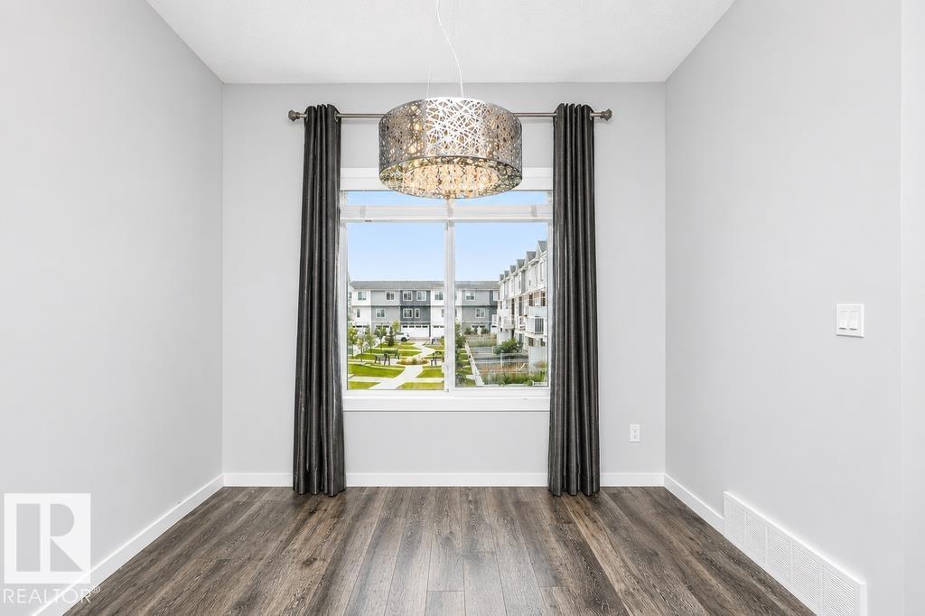 #6 215 SADDLEBACK RD NW - 19