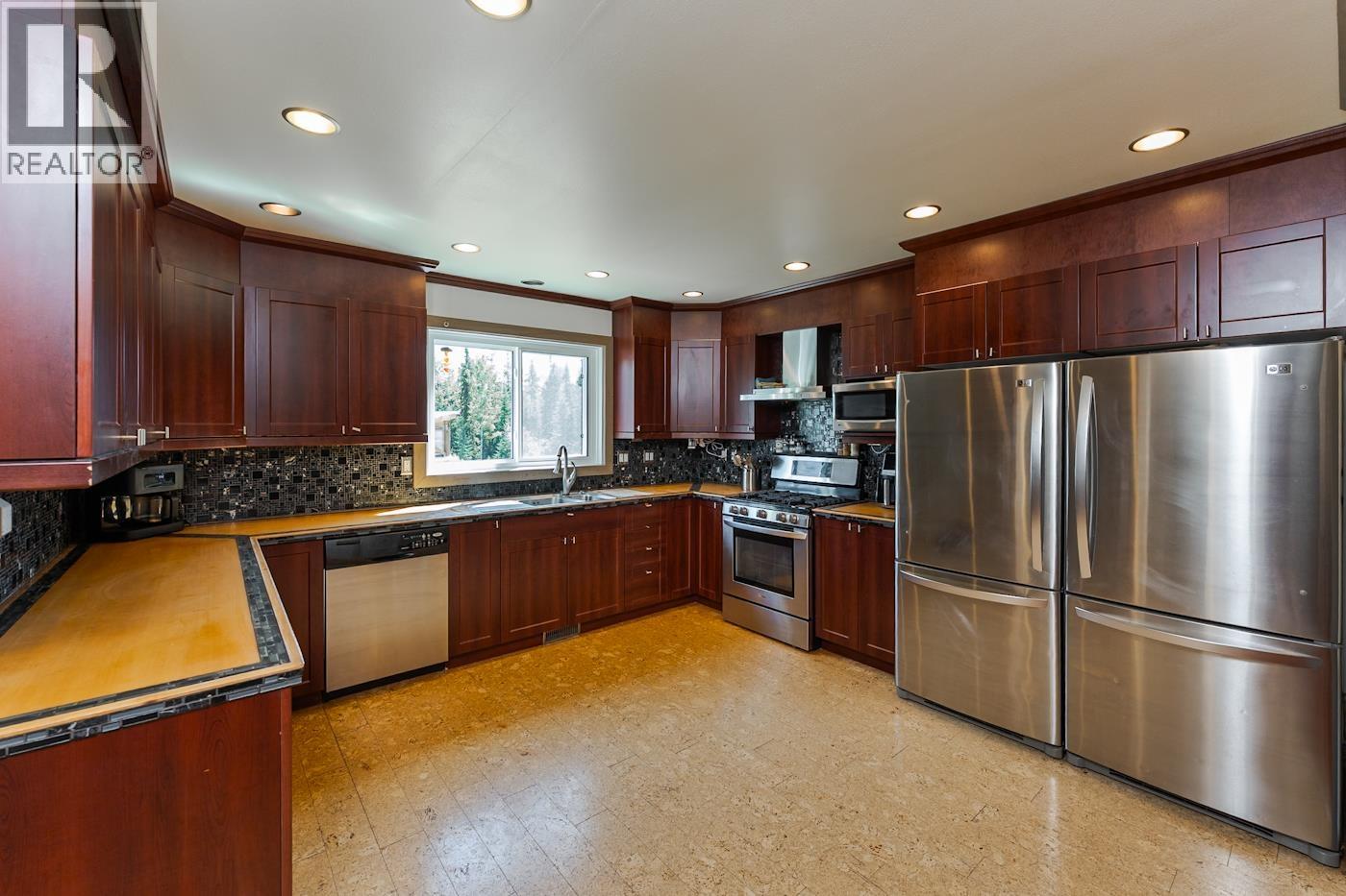Living room of 14695 EAST BEVERLEY ROAD · Prince George, BC