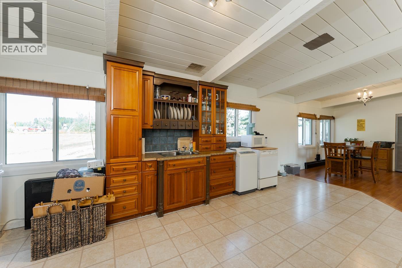 14695 EAST BEVERLEY ROAD - 18