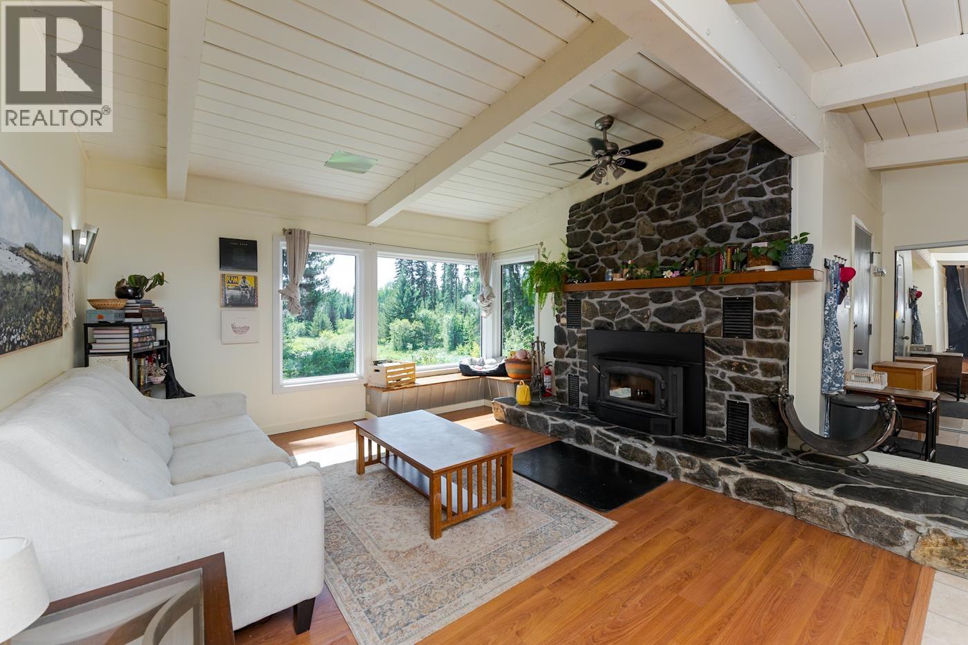 Photo 22 of 35 — 14695 EAST BEVERLEY ROAD · Prince George, BC