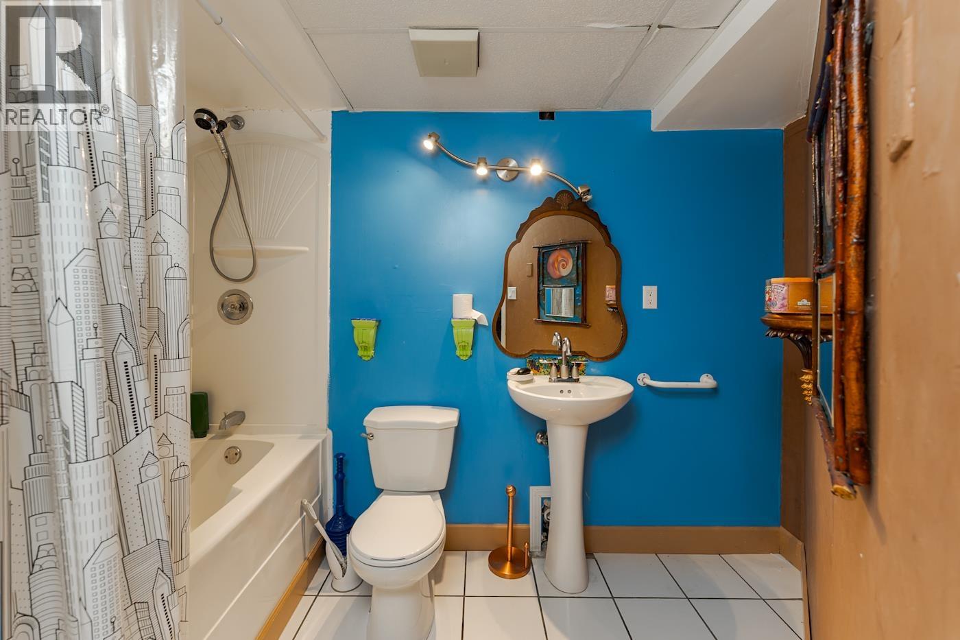 Photo 10 of 35 — 14695 EAST BEVERLEY ROAD · Prince George, BC