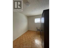 Bedroom 4 - Mainfloor - 139 Lippincott Street, Toronto, ON M5S2P3 Photo 10