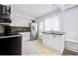 49 Bowerbank Drive, Toronto, ON M2M1Z9 Photo 13