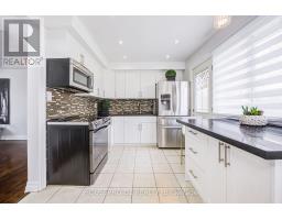 49 Bowerbank Drive, Toronto, ON M2M1Z9 Photo 14