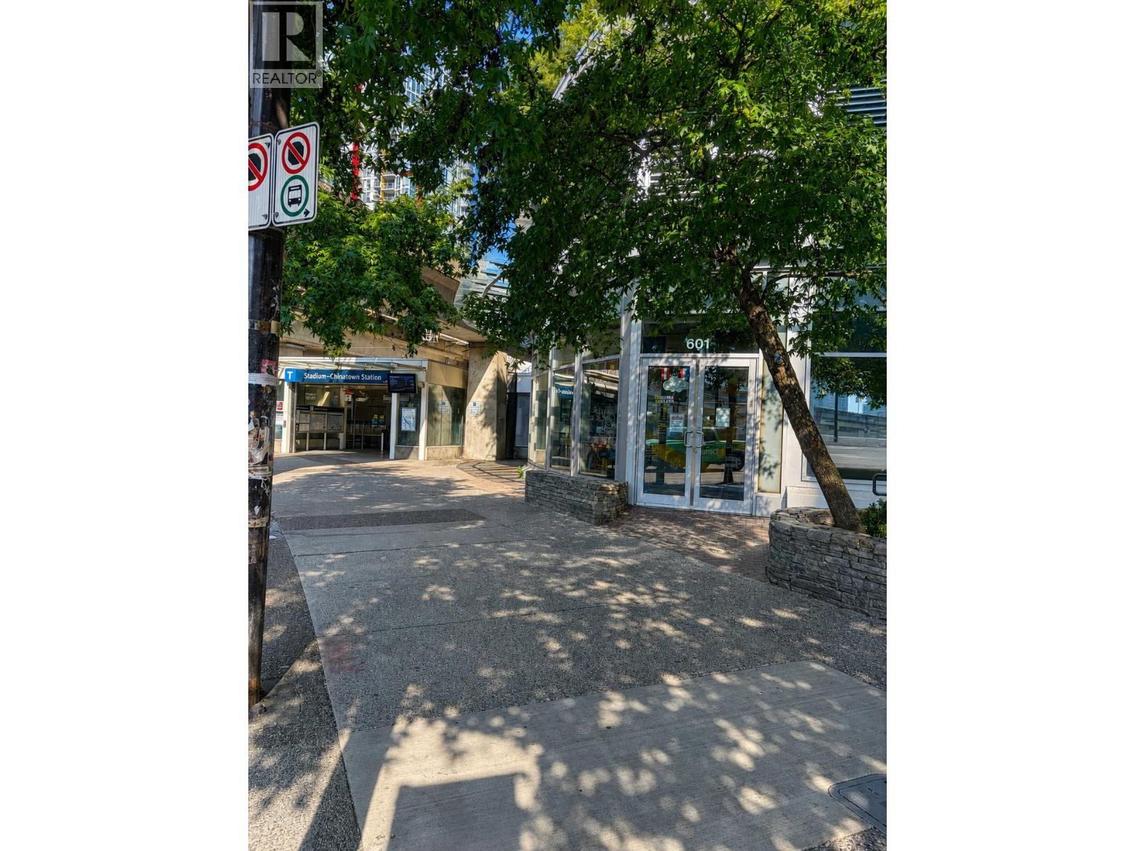 601 EXPO BOULEVARD, Vancouver — photo 3