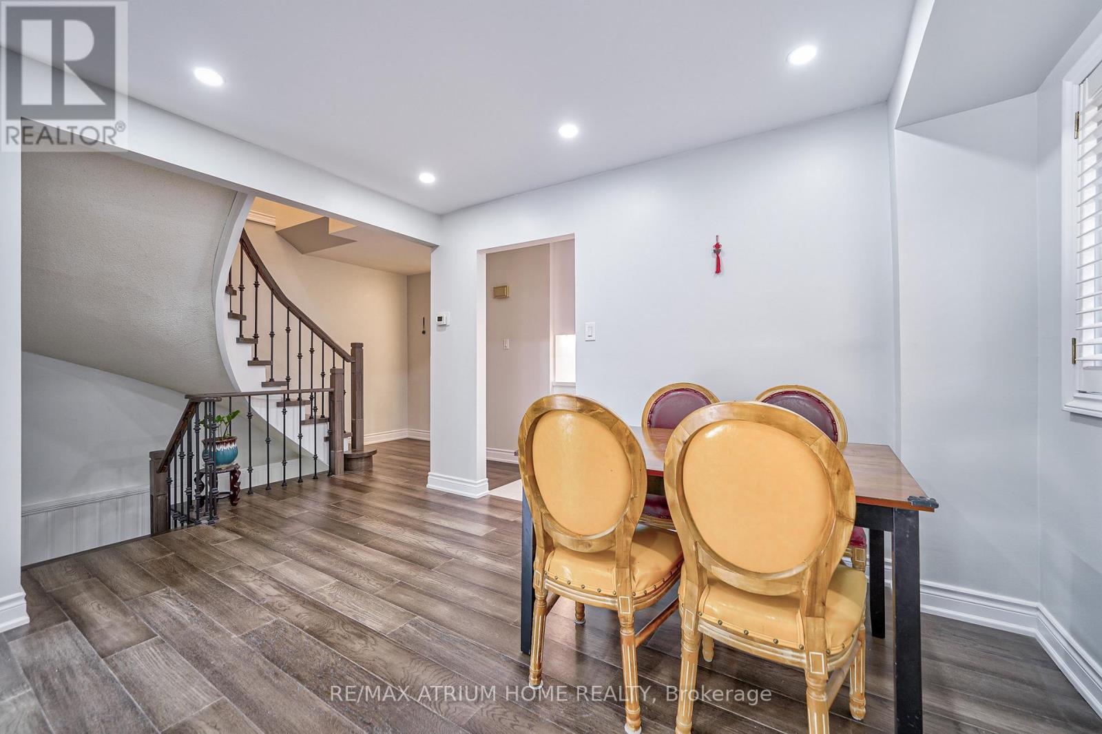 61 TROTHEN CIRCLE - 13