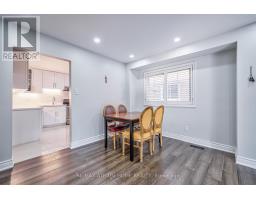 61 Trothen Circle, Markham, ON L3P4H3 Photo 12