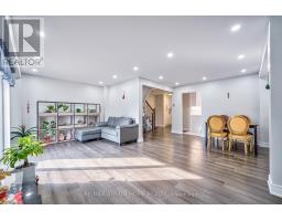 61 Trothen Circle, Markham, ON L3P4H3 Photo 15