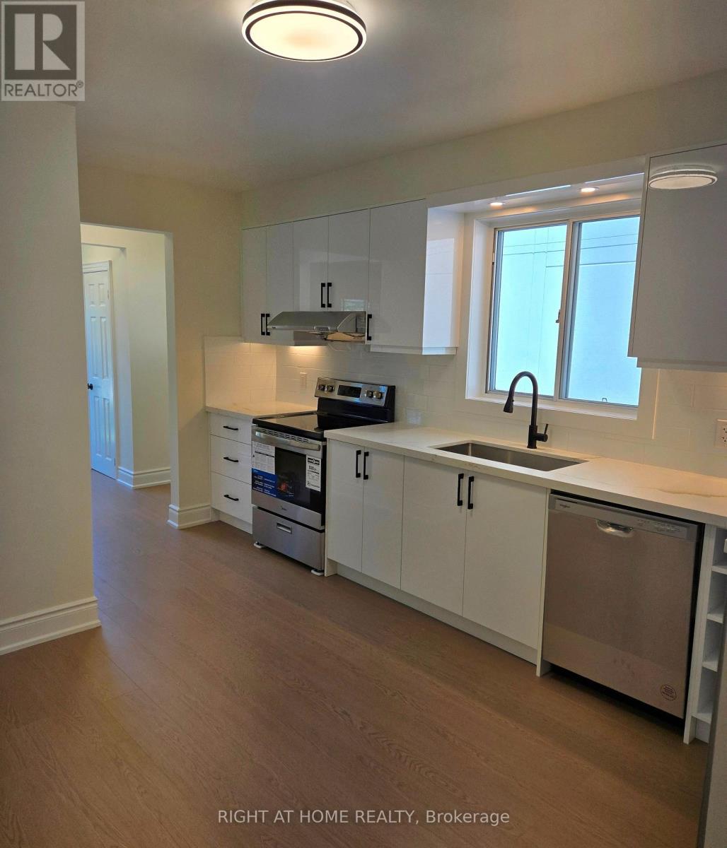 8 NORTHAMPTON DRIVE - 14