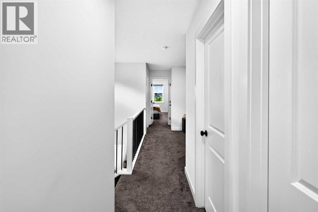 227 Chinook Gate Boulevard Southwest - Photo 26
