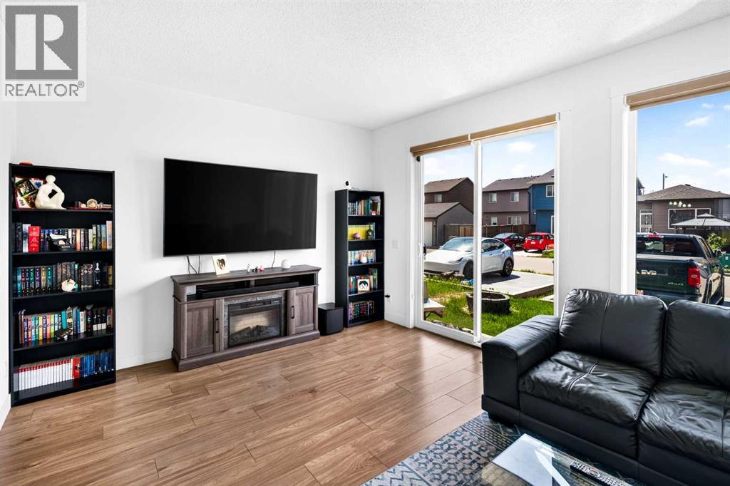 227 Chinook Gate Boulevard Southwest - Photo 20