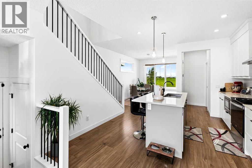 227 Chinook Gate Boulevard Southwest - Photo 15