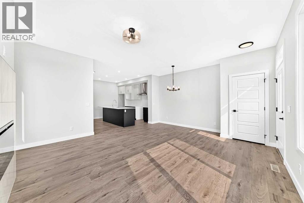 186 Lanark Gate SE - Image 15