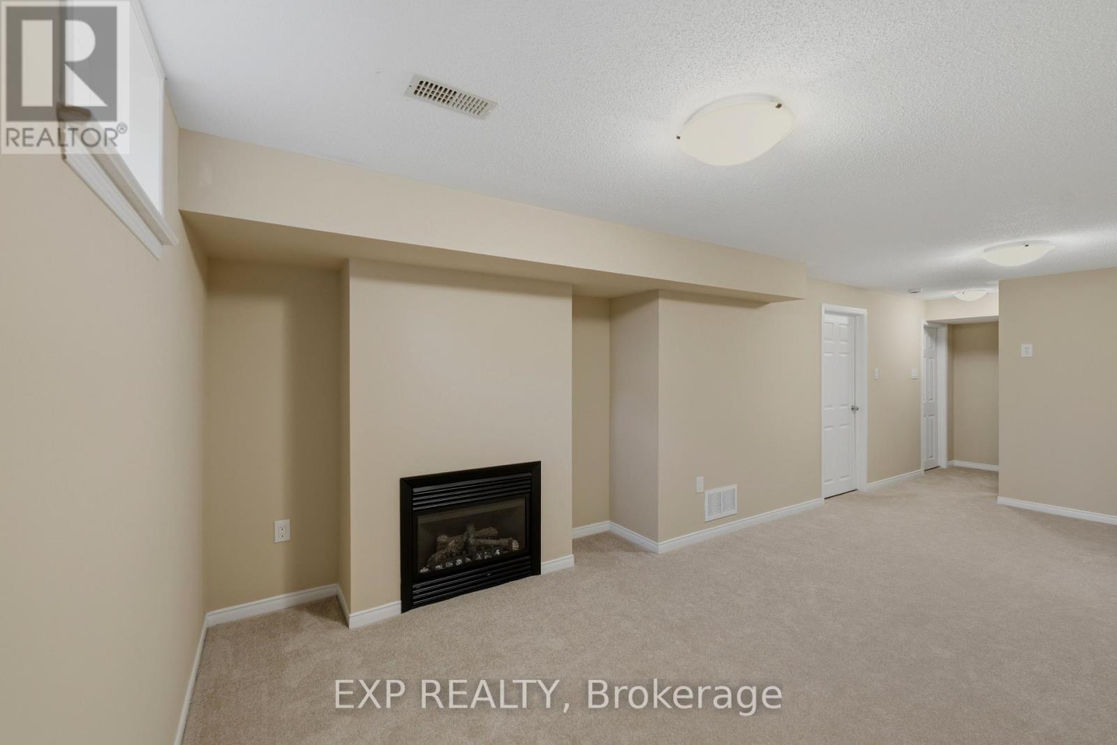 3 Bed, 3 Bath House for Sale in Ottawa – 118 LARAMIE CRESCENT, Ottawa – MLS# X13653470 - Image 31