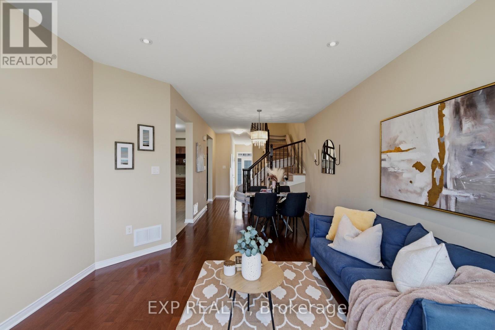 3 Bed, 3 Bath House for Sale in Ottawa – 118 LARAMIE CRESCENT, Ottawa – MLS# X13653470 - Image 8